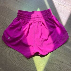 SOLD OUT Lululemon Pink Hotty Hot Shorts, Size 2